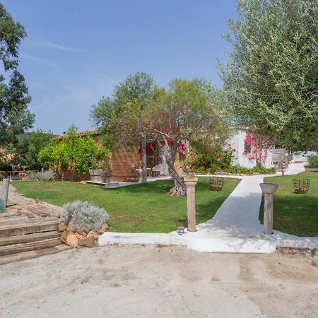 Le Rondini Bed and Breakfast Montrás Buitenkant foto