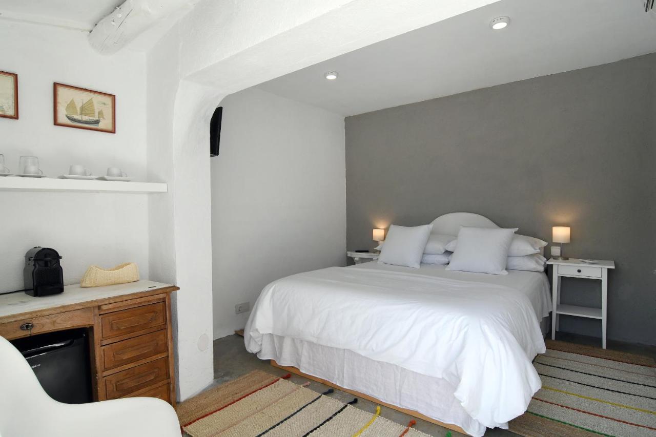 Le Rondini Bed and Breakfast Montrás Buitenkant foto