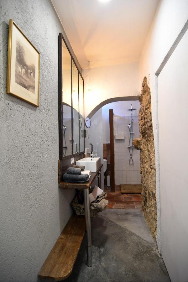 Le Rondini Bed and Breakfast Montrás Buitenkant foto