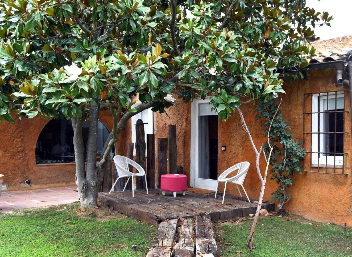 Le Rondini Bed and Breakfast Montrás Buitenkant foto